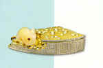 Casket "Mouse on piece of chese". Gold, brilliants, chalcedony.
