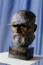 "Hemingway", Bronze, 1993